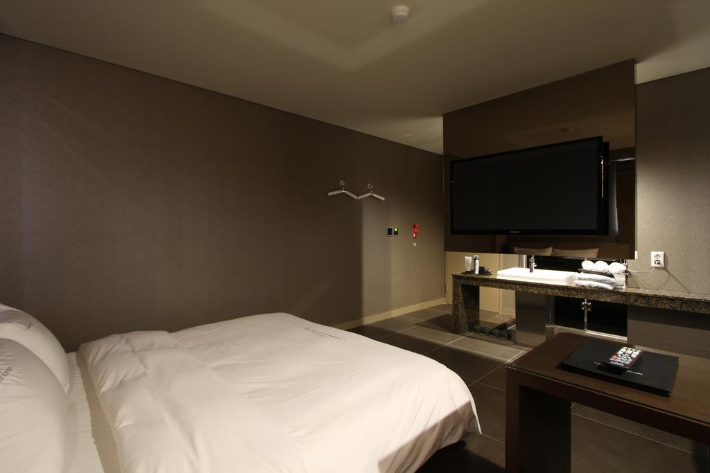 Valentine Hotel Goyang Phòng bức ảnh
