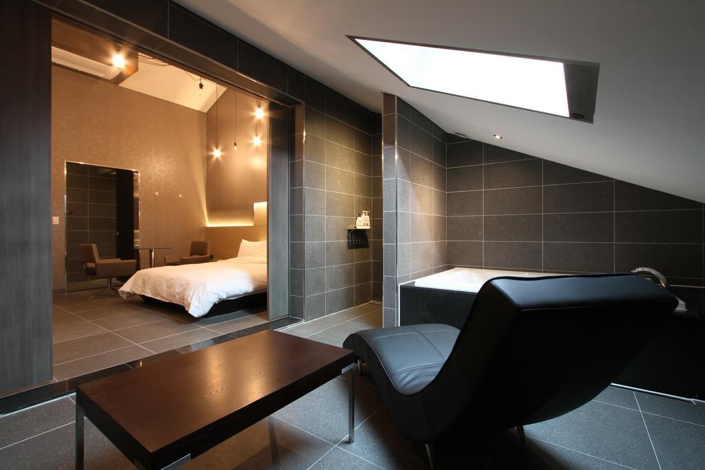 Valentine Hotel Goyang Phòng bức ảnh